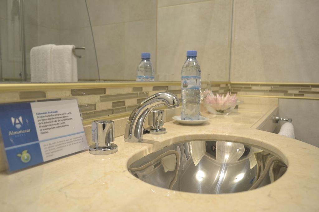 Almunecar Hotel Tartagal Δωμάτιο φωτογραφία